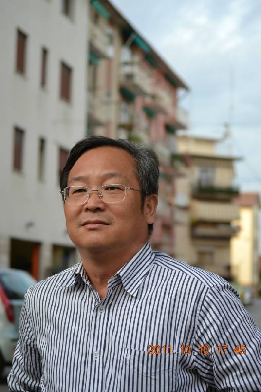 徐民（海南大学法学院原党委书记）