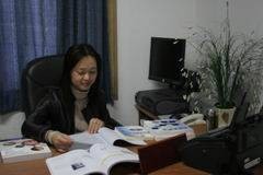 孙爱军(上海市虹口区广灵路小学校长兼党支部书记)