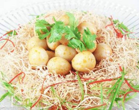 黄金蛋（即食食品）
