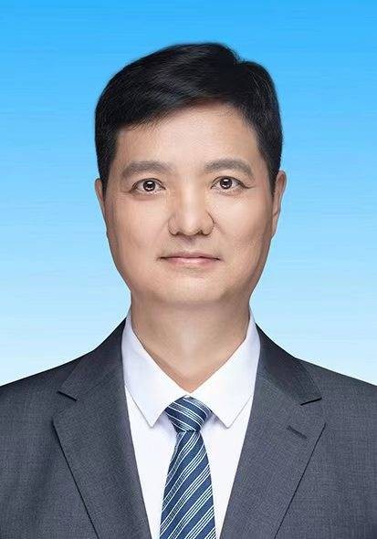 王军华（河南省安阳市滑县县委副书记、县长）