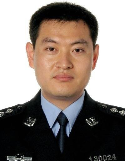 杜鹏（江苏省宿迁市公安局常务副局长、党委委员，二级高级警长）