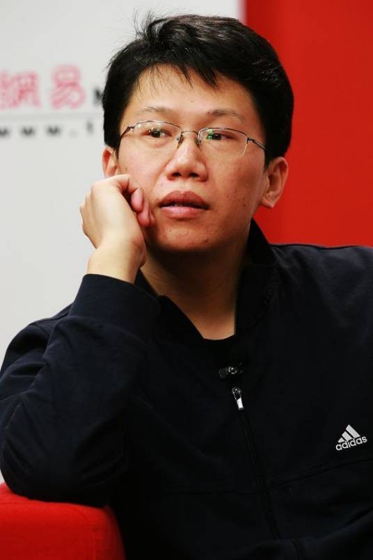 洪钢（中央电视台解说员兼主持人）