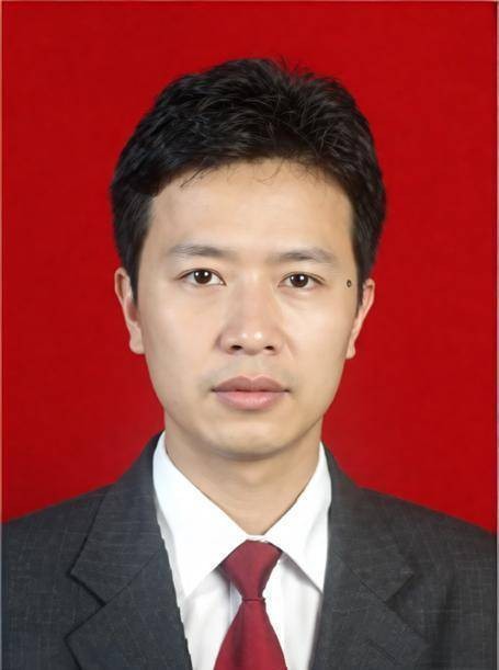 曾志伟（四川省巴中市平昌县供销社主任）