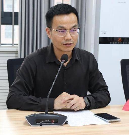 董永辉（语文教师）