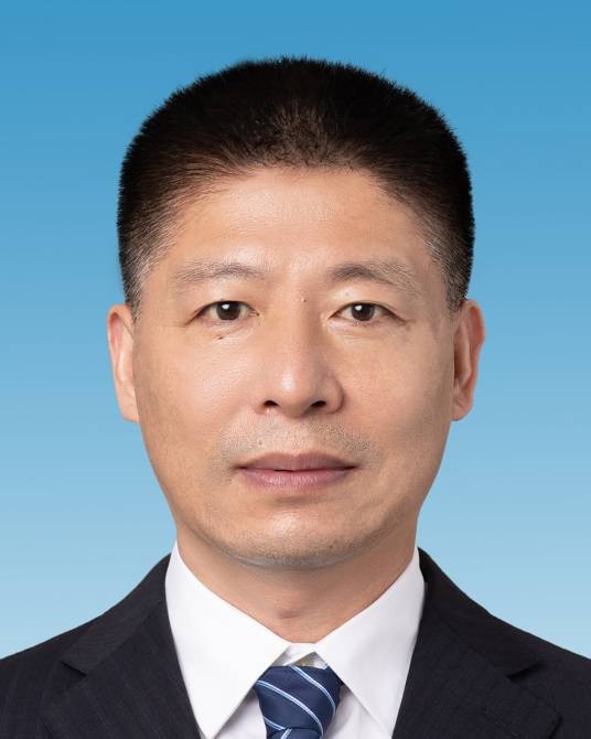 肖文（海南省营商环境建设厅党组成员、副厅长（挂职））