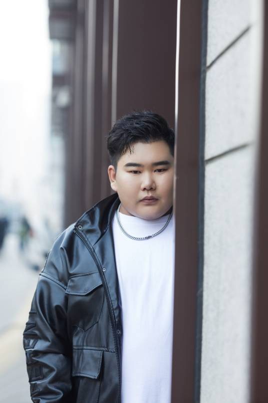温航(中国内地男演员)