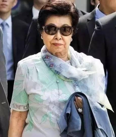 重光初子