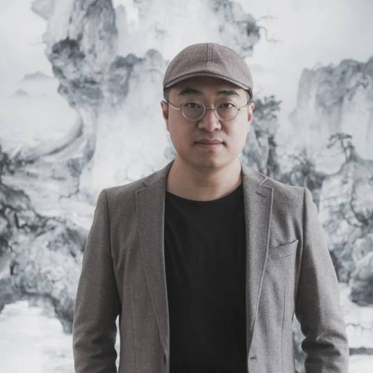 杨泳梁
