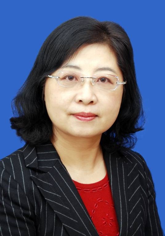 孙辉（涟水县人大常委会副主任、涟水中学校长）