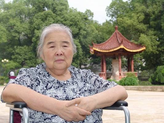 孙新世