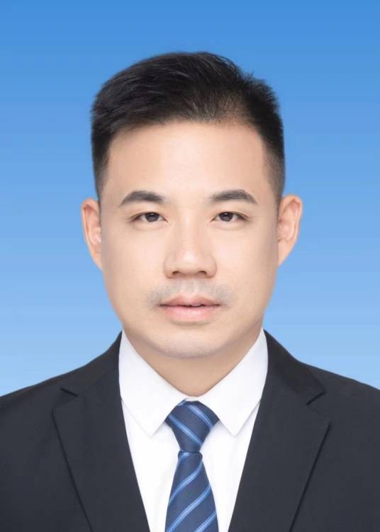 李勇军（湖南省长沙市天心区委常委、区人民政府党组成员、副区长）