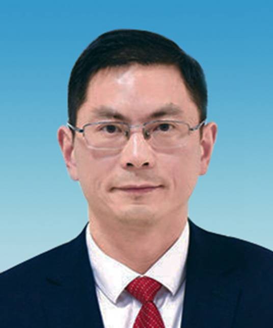 雷刚（四川省遂宁市人大常委会党组书记、主任）