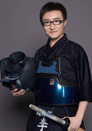 李雷（主持人）