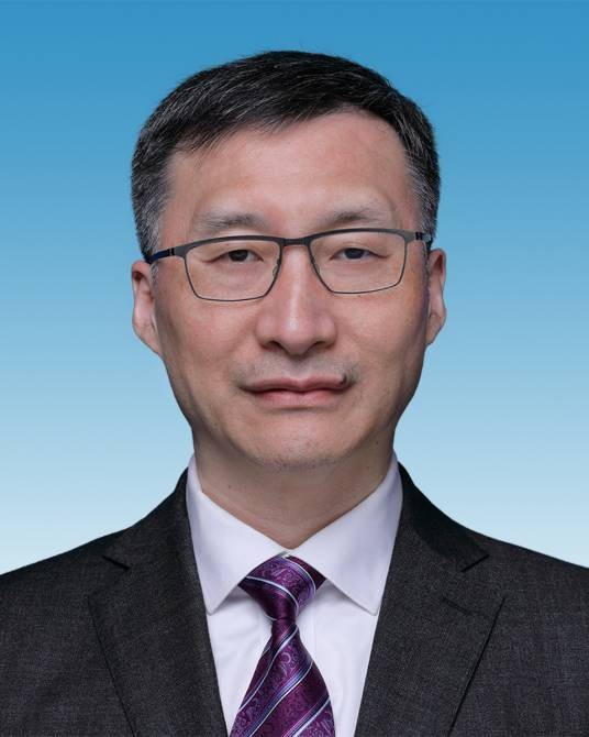 张峻峰（中国海洋大学党委副书记、校长）