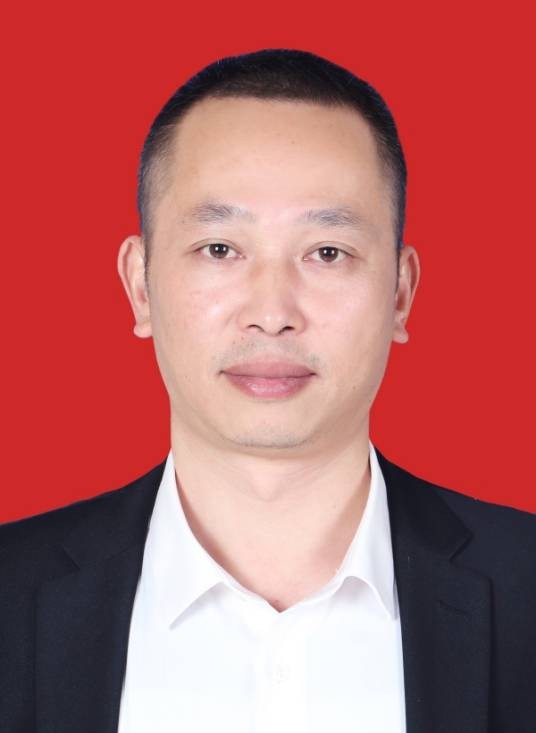 王光荣（江西省抚州市南丰县政协副主席）
