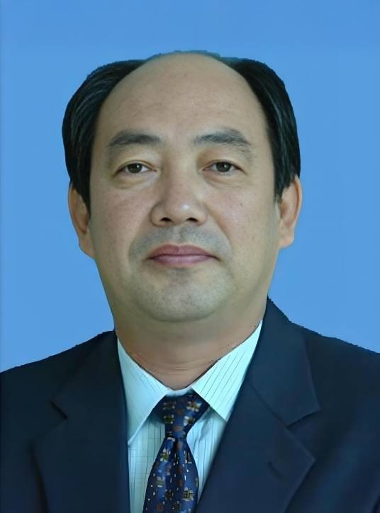 孙维杰（中国高等教育学会监事长）