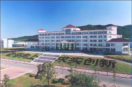 辽宁科技大学电子与信息工程学院