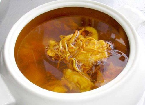 虫草花玉米排骨汤