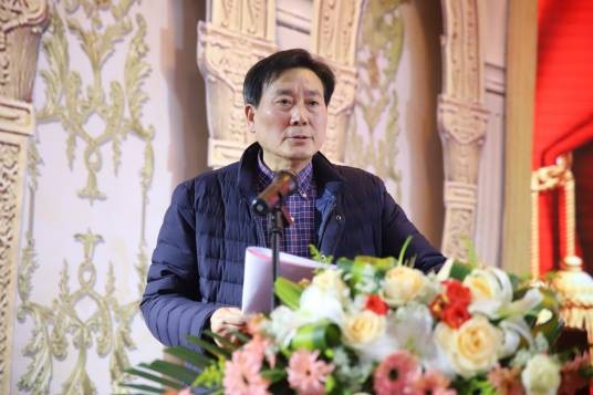 张芊（文化学者、作家、企业管理培训师）
