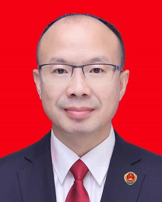 刘志强(湖南省郴州市宜章县人民检察院原检察长)