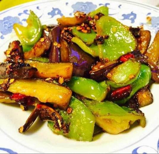 虎皮辣子烧茄子