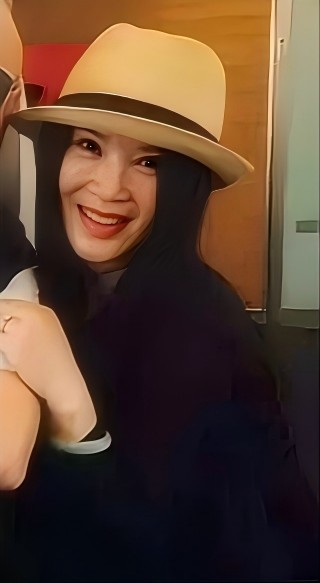姜华（歌手火风妻子）