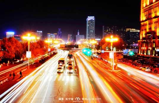 夜色（夜晚的天色或景色）